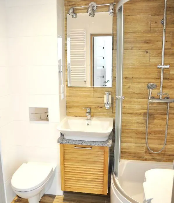 Apartament z klimatyzacją-1